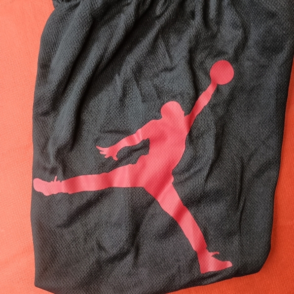 Jordan Kids Black and Red Shorts - Picture 5 of 14